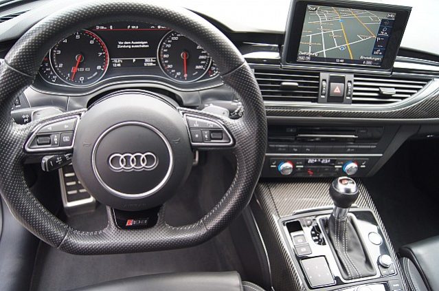 Audi A6 RS6 Avant 4,0 TFSI quattro Aut. *700 PS* full