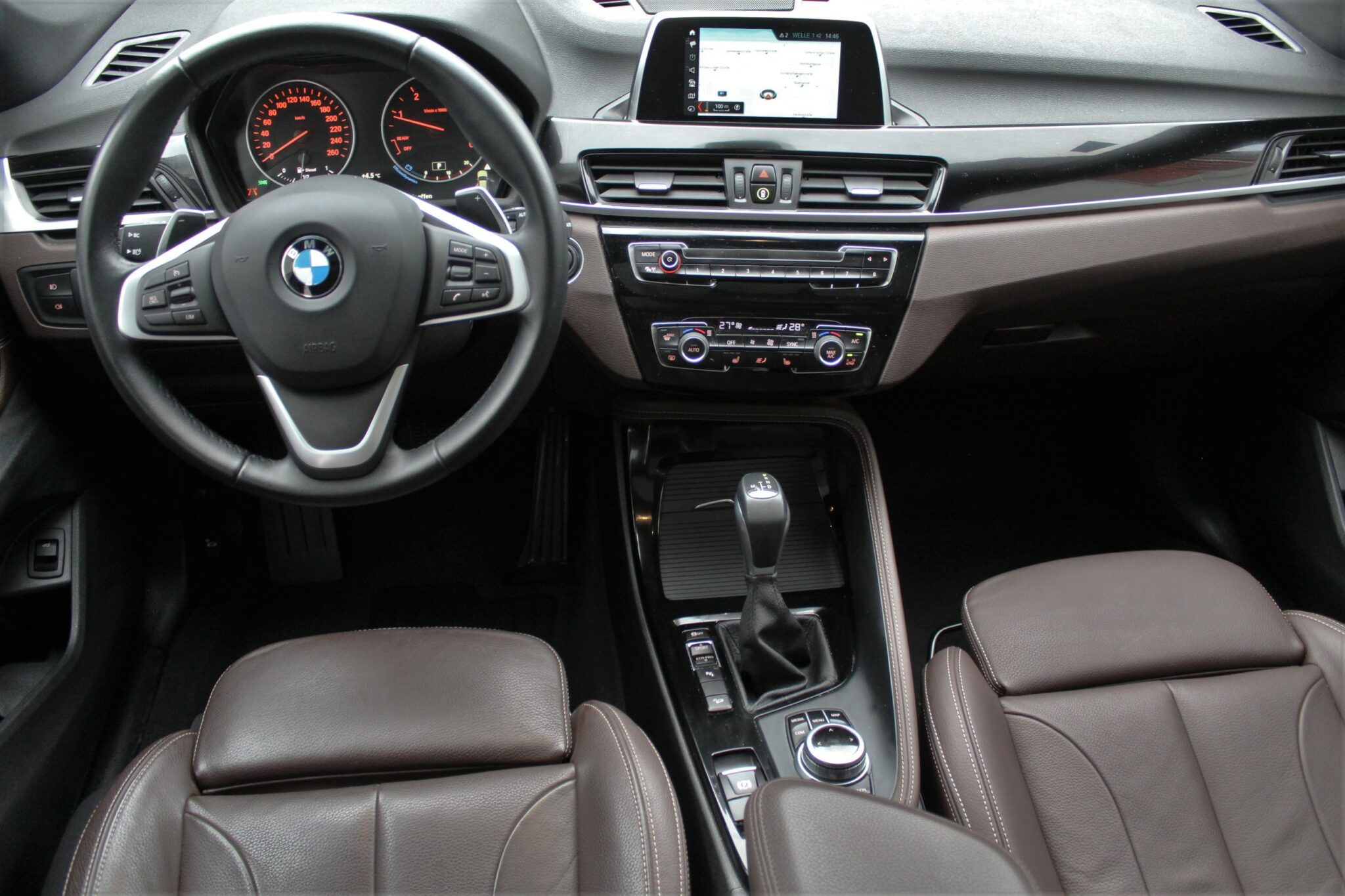 BMW X1 xDrive18d Aut. **Topausstattung** – TREND Automobile WELS