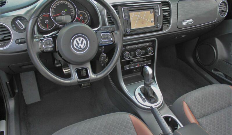 VW Beetle Cabrio 2,0 TDI Design DSG full