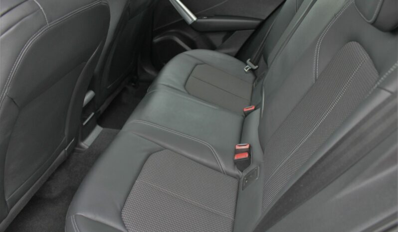 Audi Q2 2,0 TDI quattro S-tronic *S-LINE* full