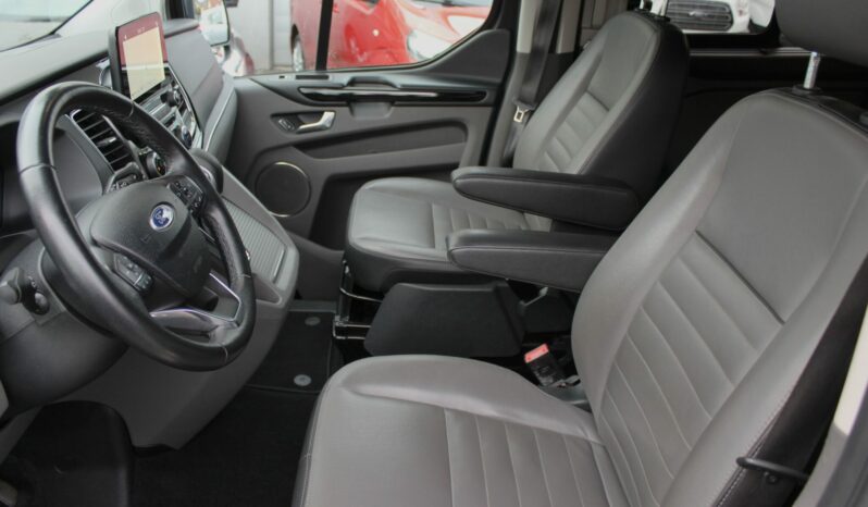 Ford Tourneo Custom 2,0 EcoBlue Titanium Aut. *8-SITZER* full