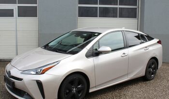 Toyota Prius 1,8 VVT-i Hybrid Active full