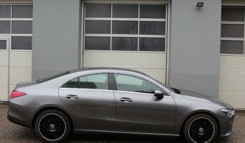 Mercedes-Benz CLA 200 d Coupe Aut. *WideScreen/FULL-LED* full