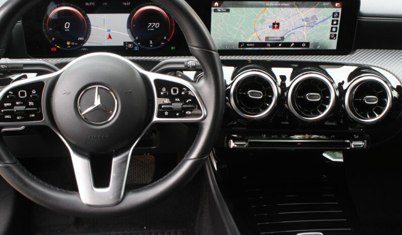 Mercedes-Benz CLA 200 d Coupe Aut. *WideScreen/FULL-LED* full