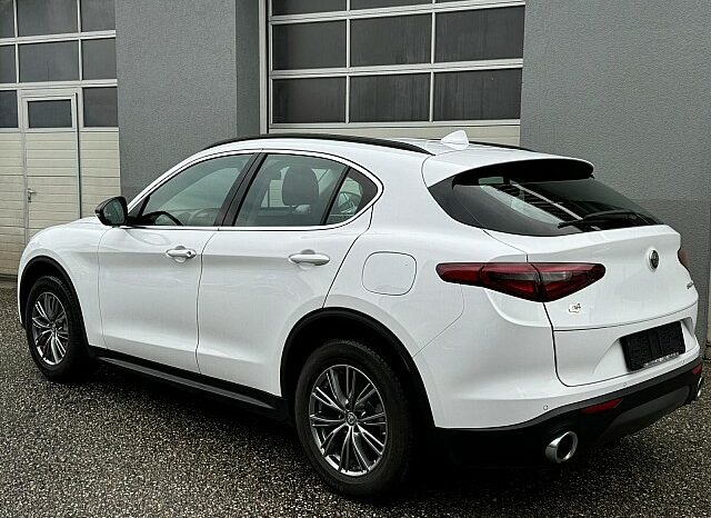 Alfa Romeo Stelvio Super 2,2 ATX AWD Aut. full