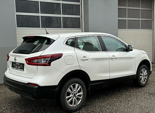 Nissan Qashqai 1,6 dCi ALL-MODE 4x4i *1. Besitz* full