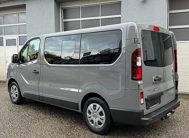 Fiat Talento Panorama EcoJet 125 Professional *8-SITZER* full