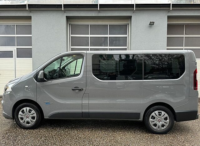 Fiat Talento Panorama EcoJet 125 Professional *8-SITZER* full