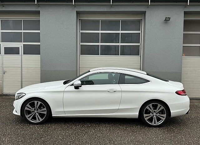 Mercedes-Benz C 200 Coupe Aut. full