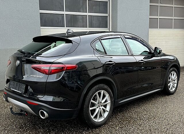 Alfa Romeo Stelvio Super 2,2 ATX AWD Aut. *Topausstattung* full