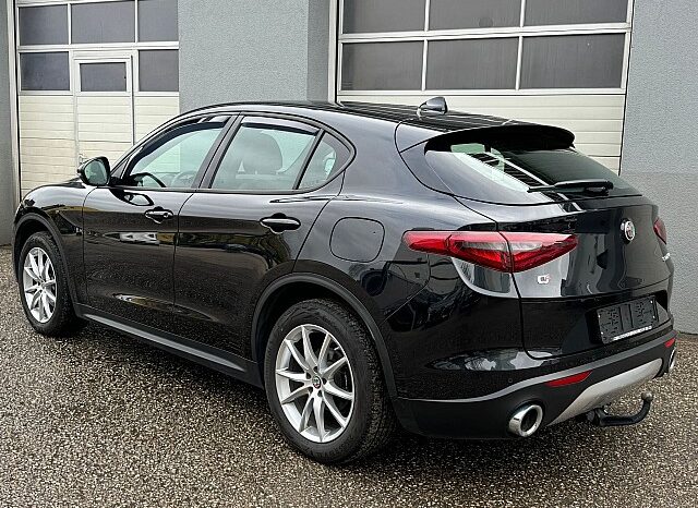 Alfa Romeo Stelvio Super 2,2 ATX AWD Aut. *Topausstattung* full