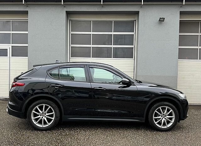 Alfa Romeo Stelvio Super 2,2 ATX AWD Aut. *Topausstattung* full