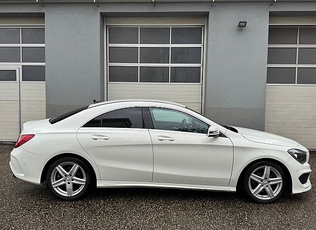 Mercedes-Benz CLA 180 Coupe Aut. *AMG-LINE* full