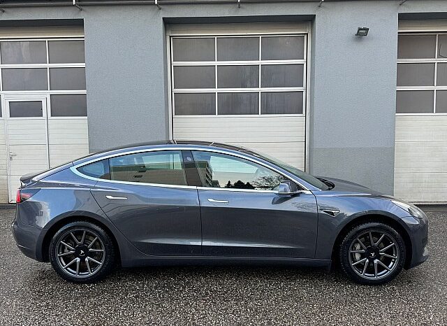 Tesla Model 3 Standart Range Plus full