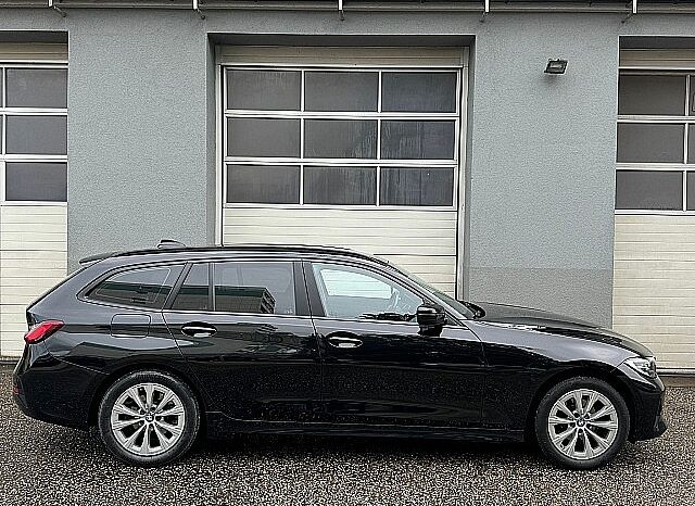 BMW 320i 320e PHEV Touring Aut. *Topausstattung* full