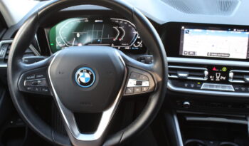 BMW 320i 320e PHEV Touring Aut. *Topausstattung* full