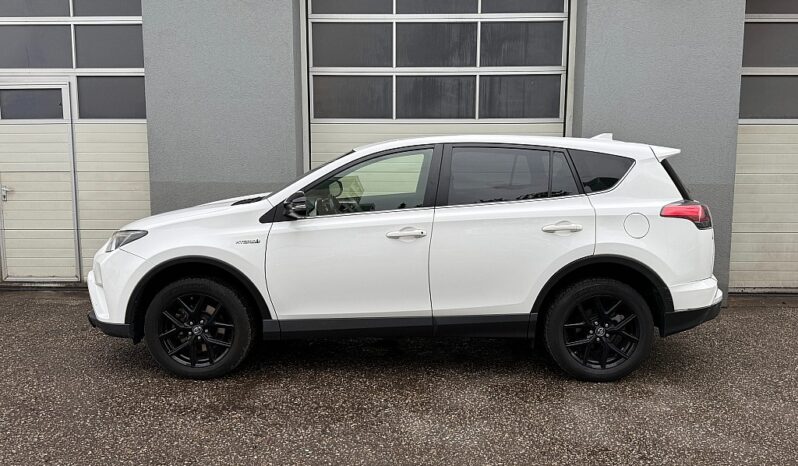 Toyota RAV4 2,5 Hybrid Active 4WD Aut. full
