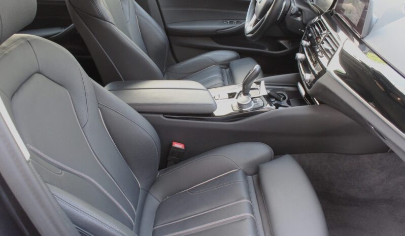 BMW 520d xDrive Touring Sport-Line Aut. full