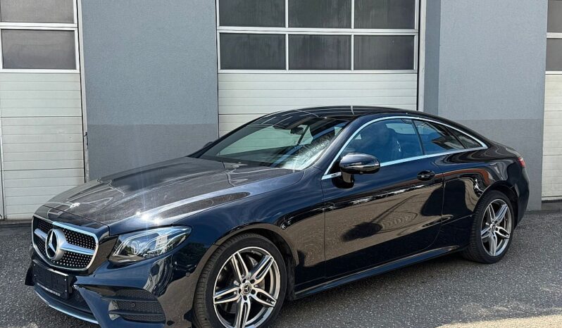 Mercedes-Benz E 200 Coupe Aut. *AMG-LINE* full