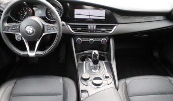 Alfa Romeo Giulia Super 2,0 200 AT8 RWD full