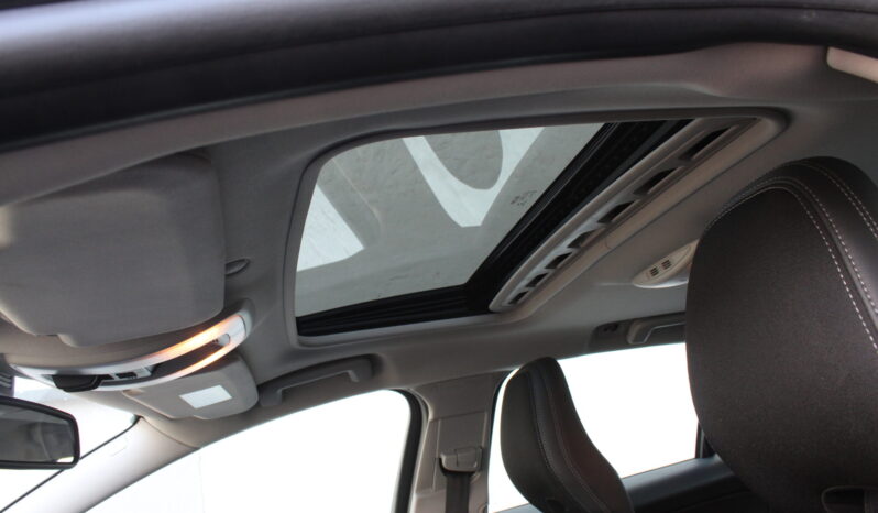 Volvo V60 D3 Momentum full