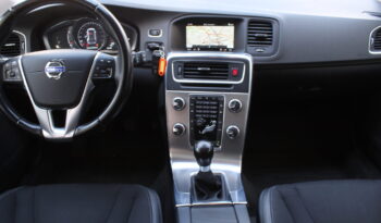 Volvo V60 D3 Momentum full