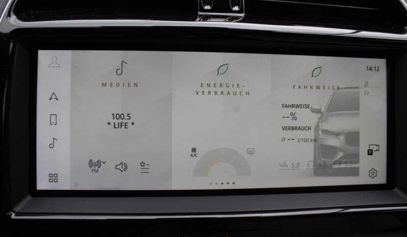 Jaguar XE D200 SE Aut. full
