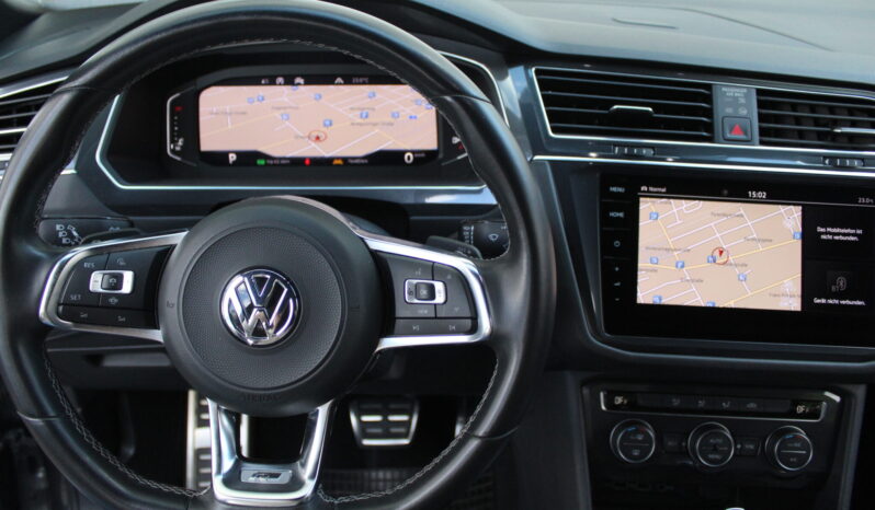 VW Tiguan Allspace 2,0 TDI 4Motion DSG *R-LINE*7-Sitzer!* full