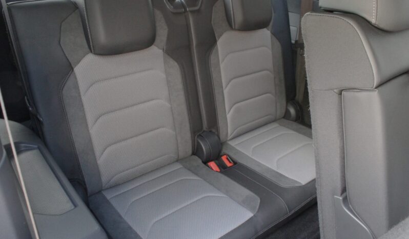 VW Tiguan Allspace 2,0 TDI 4Motion DSG *R-LINE*7-Sitzer!* full