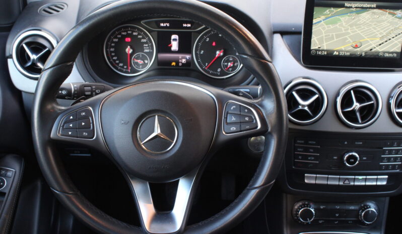 Mercedes-Benz B 180 d Aut. full