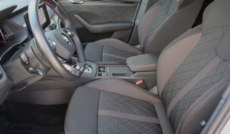 Skoda Octavia Combi RS iV 245 DSG full