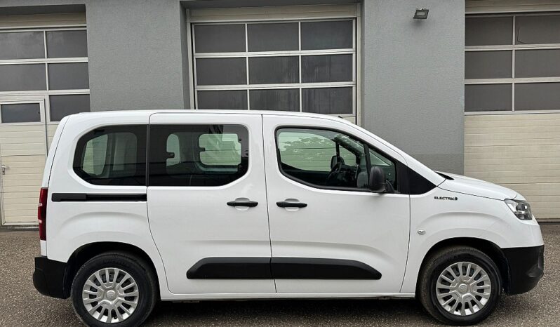 Toyota Proace City Verso L1 Electric 50kWh Family+ full