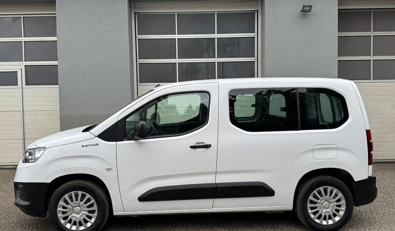 Toyota Proace City Verso L1 Electric 50kWh Family+ full