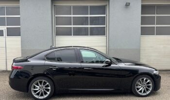 Alfa Giulia Super 2,2 160 ATX Aut. full