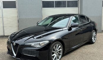 Alfa Giulia Super 2,2 160 ATX Aut. full