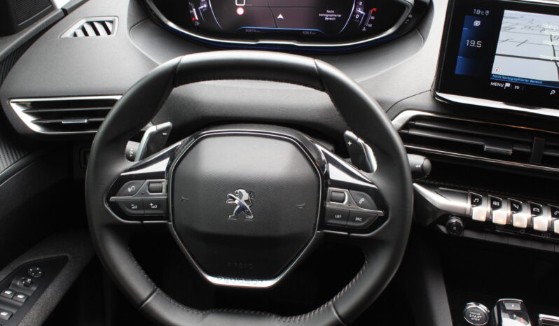 Peugeot 5008 BlueHDI 130 EAT8 Allure *7-SITZER* full