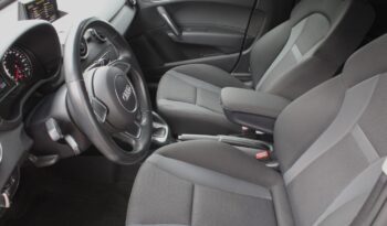 Audi A1 SB 1,0 TFSI intense S-tronic full
