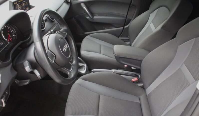 Audi A1 SB 1,0 TFSI intense S-tronic full