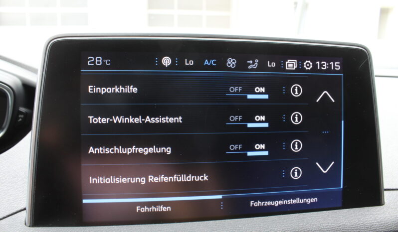 Peugeot 3008 1,2 PureTech 130 S&S EAT8 Allure full