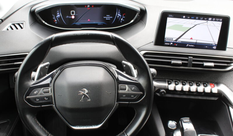Peugeot 3008 1,2 PureTech 130 S&S EAT8 Allure full