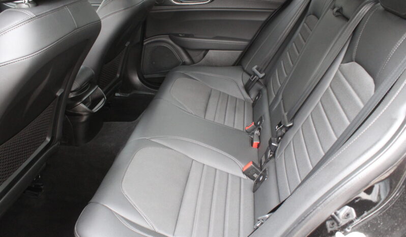 Alfa Giulia Super 2,2 160 ATX Aut. full