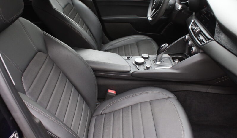 Alfa Giulia Super 2,2 160 ATX Aut. full
