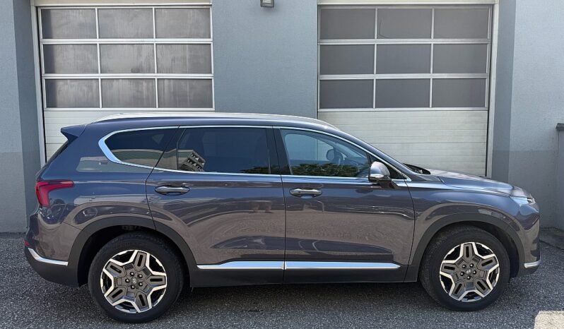 Hyundai Santa Fe 1,6 T-GDI Plug-In 4WD Aut. *7-SITZER* full