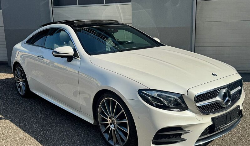 Mercedes-Benz E 220 d Coupe Aut. *AMG-LINE* full