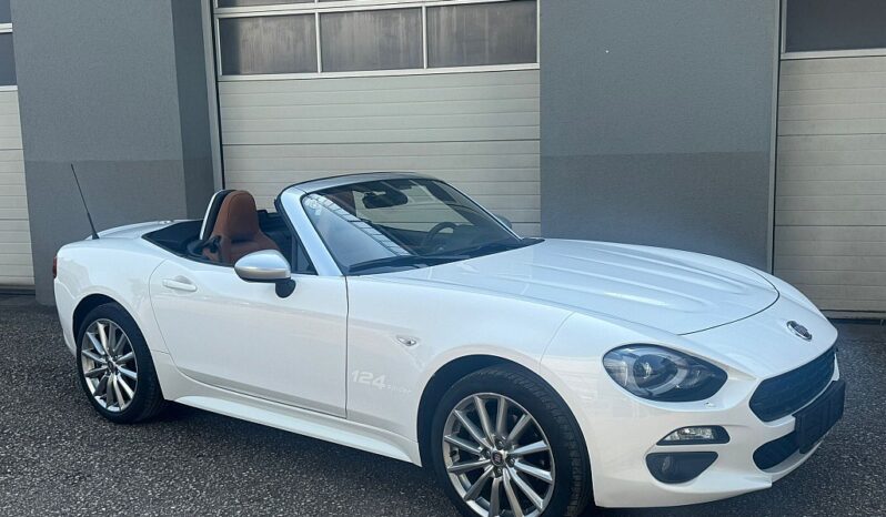 Fiat 124 Spider Lusso 1,4 Turbo Multi Air Aut. full