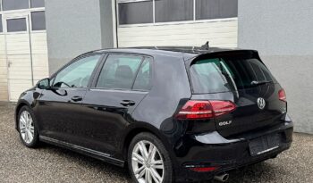 VW Golf Highline 1,6 TDI DSG *R-LINE* full