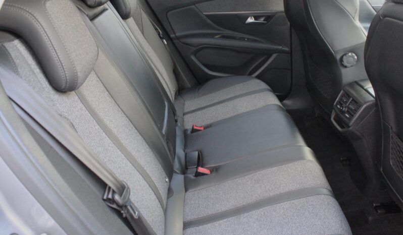 Peugeot 3008 1,2 PureTech 130 S&S EAT8 Allure full