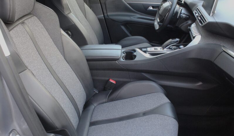 Peugeot 3008 1,2 PureTech 130 S&S EAT8 Allure full