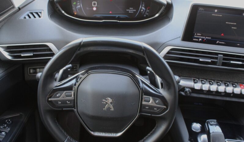 Peugeot 3008 1,2 PureTech 130 S&S EAT8 Allure full