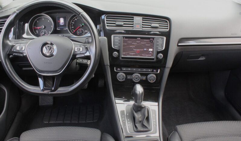 VW Golf Highline 1,6 TDI DSG *R-LINE* full